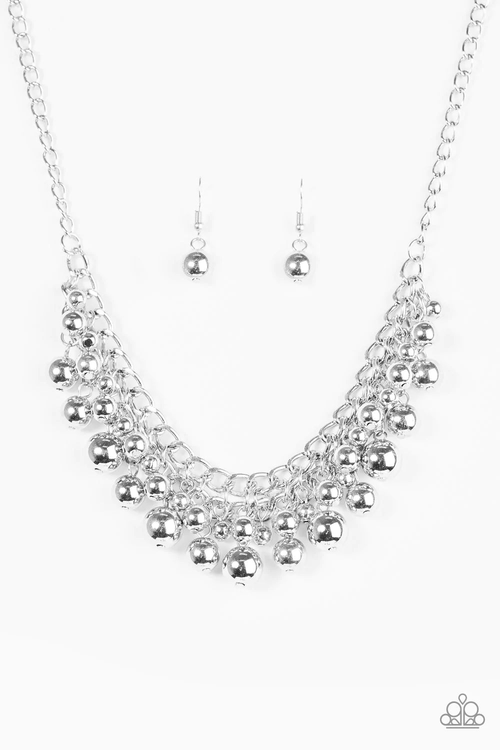 Paparazzi Necklace ~ Heels and Hustle - Silver