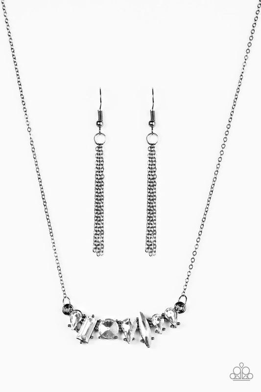 Paparazzi Necklace ~ Living The Luxe Life - Black