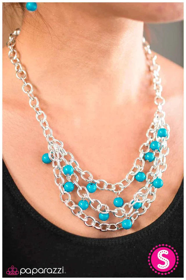 Collar Paparazzi ~ Envuelto en resplandor - Azul