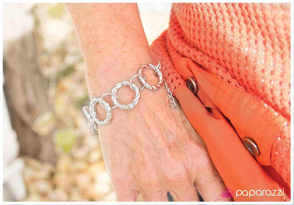 Paparazzi Bracelet ~ Sincerely Yours - Silver