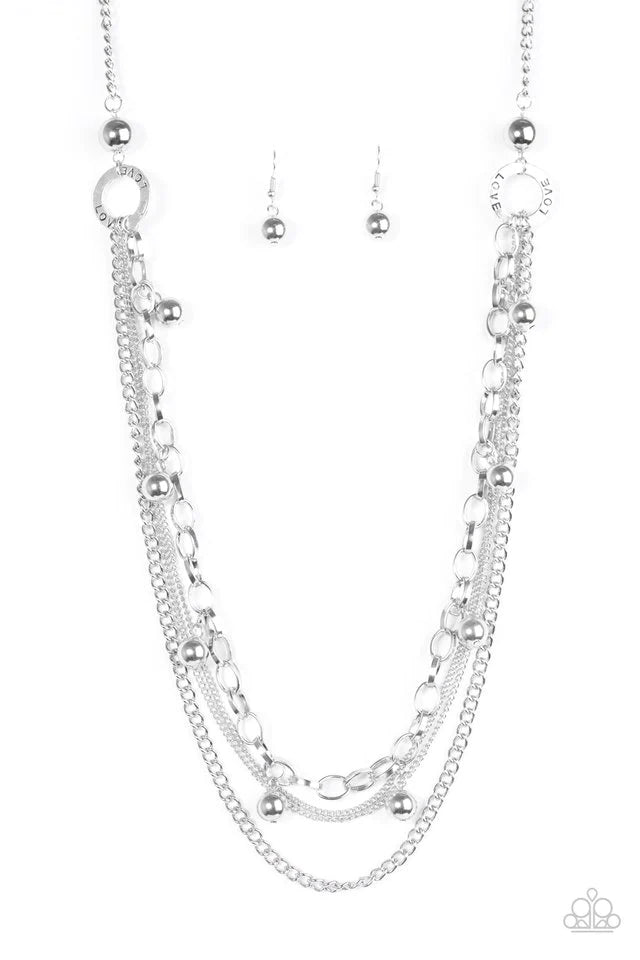 Collar Paparazzi ~ El amor es BLING - Plata