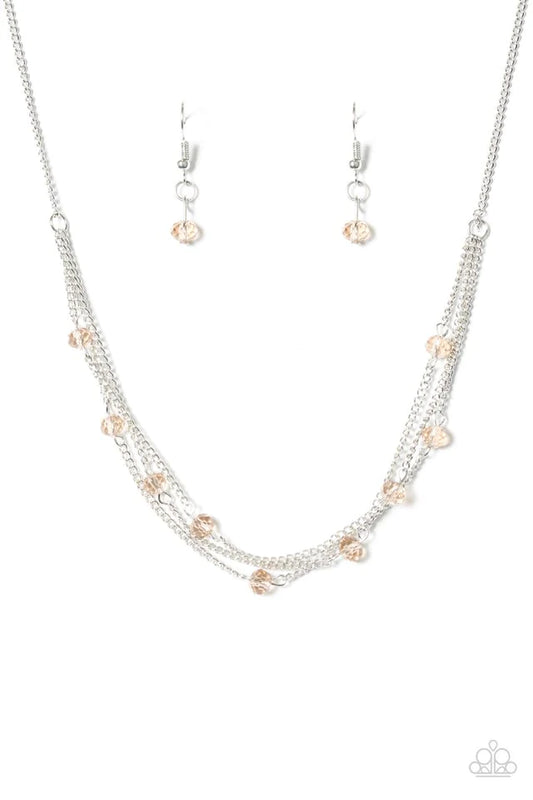 Collar Paparazzi ~ Brilla intensamente - Marrón