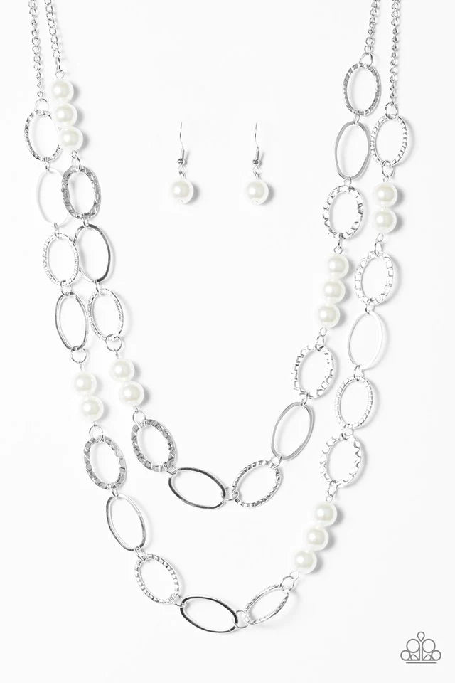 Paparazzi Necklace ~ Box Office Romance - White