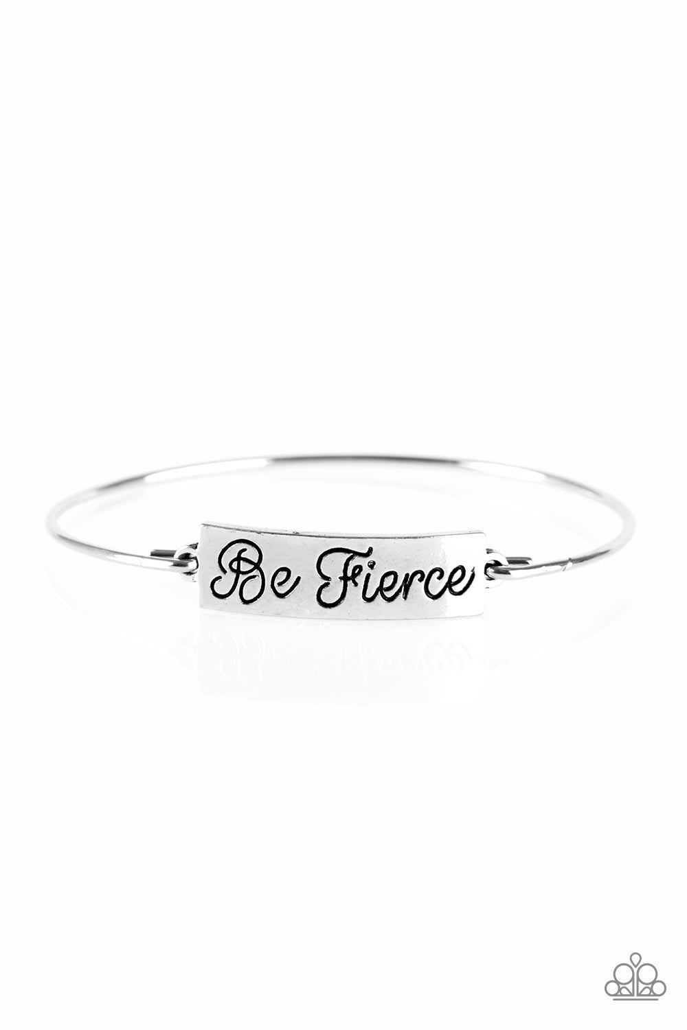 Pulsera Paparazzi ~ Be Fierce - Plata