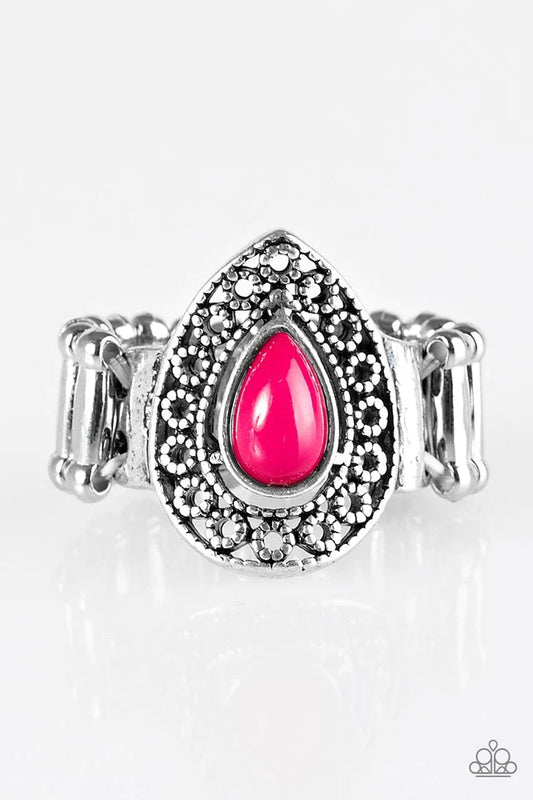 Paparazzi Ring ~ HUE Me In - Pink