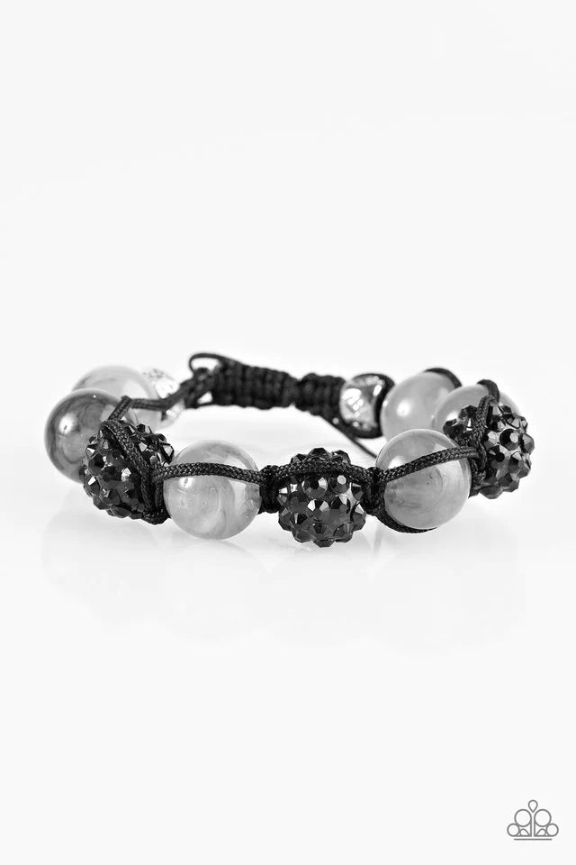 Paparazzi Bracelet ~ Lookin Sharp - Silver