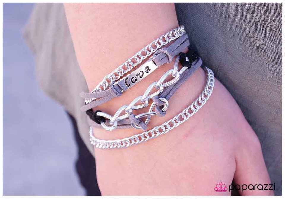 Paparazzi Bracelet ~ I Will Never Break Your Heart - Silver