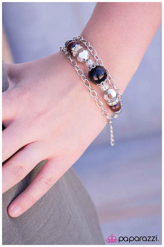 Pulsera Paparazzi ~ Belle of the Ball - Negra