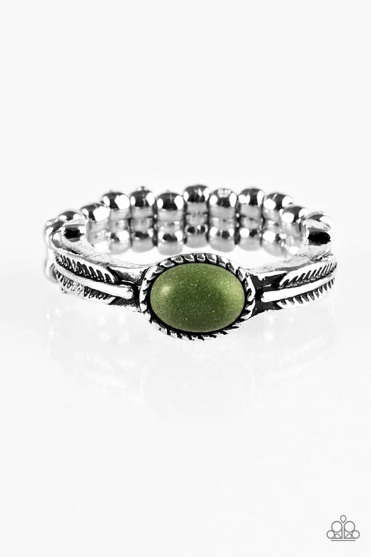 Anillo Paparazzi ~ Gotta Fly - Verde