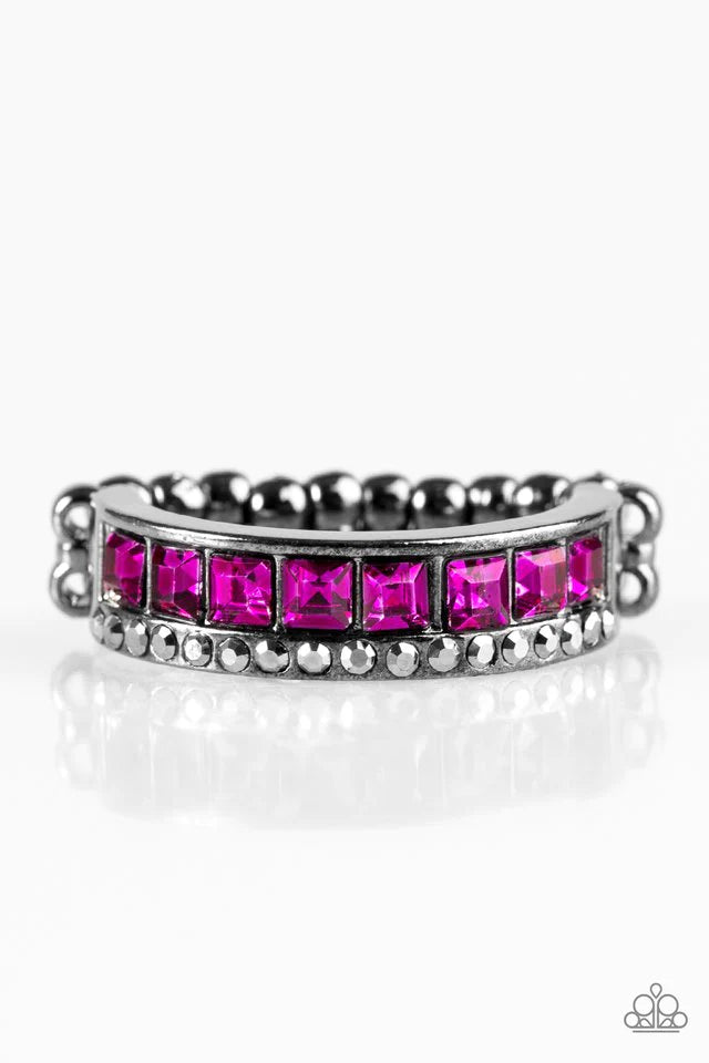 Paparazzi Ring ~ Money Motto - Pink