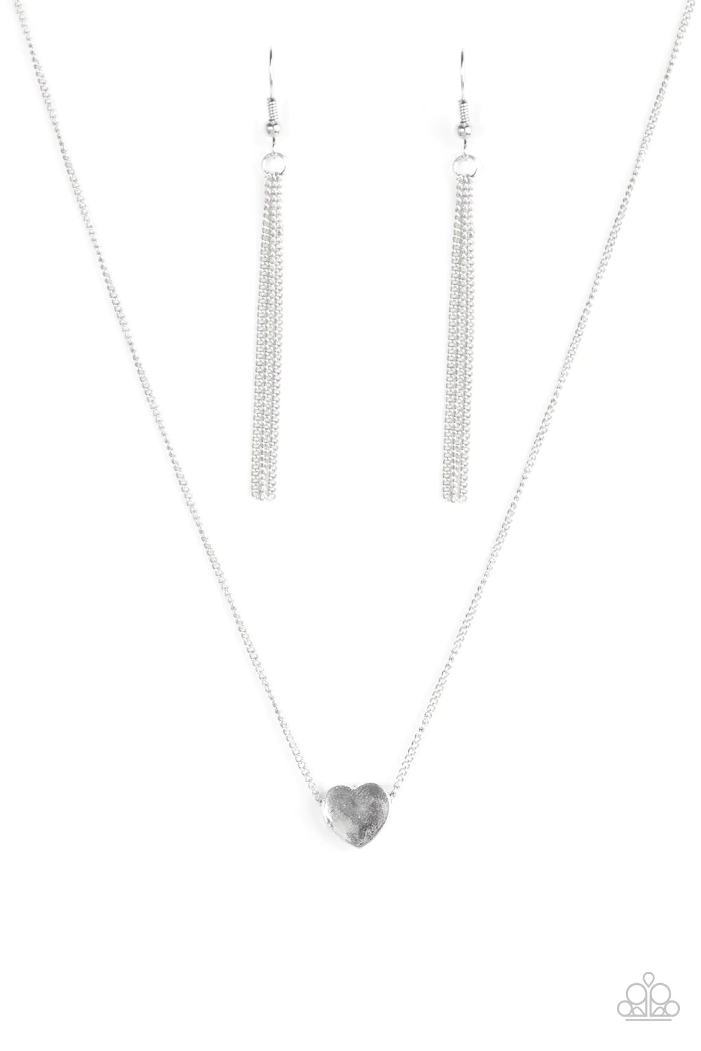 Paparazzi Necklace ~ A Simple Heart - Silver