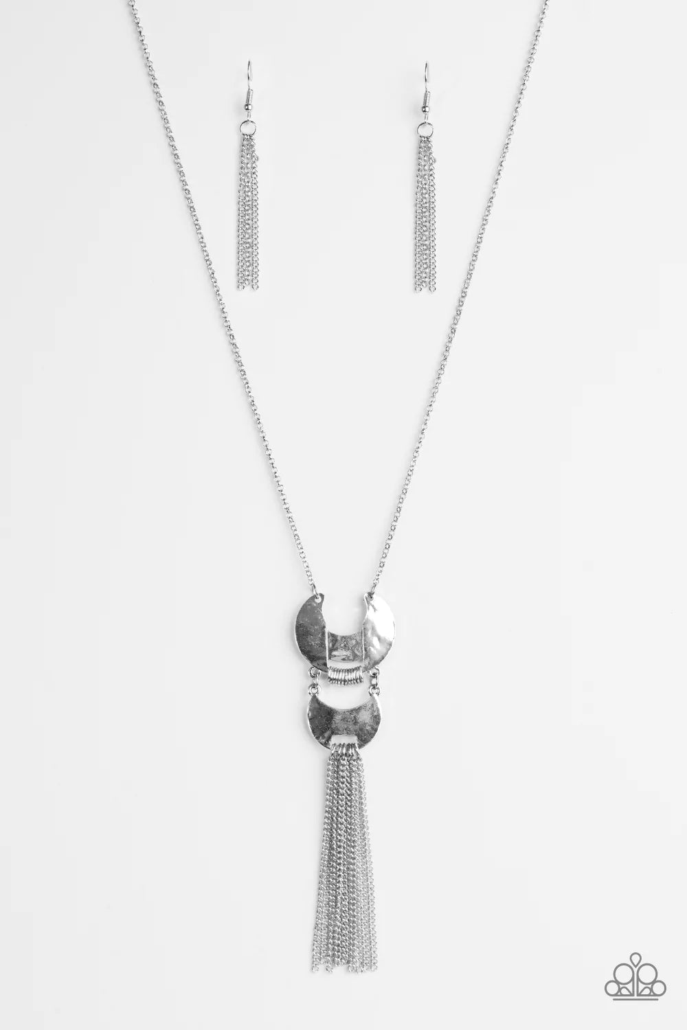 Collar Paparazzi ~ Leyenda lunar - Plata