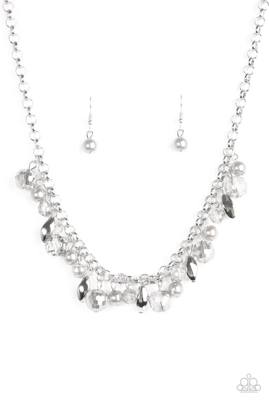 Collar Paparazzi ~ BLING Down The Curtain - Plata