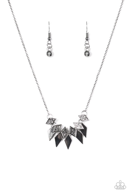 Paparazzi Necklace ~ Over The Edge - Black