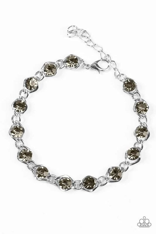 Paparazzi Bracelet ~ Last GLAM Standing - Silver