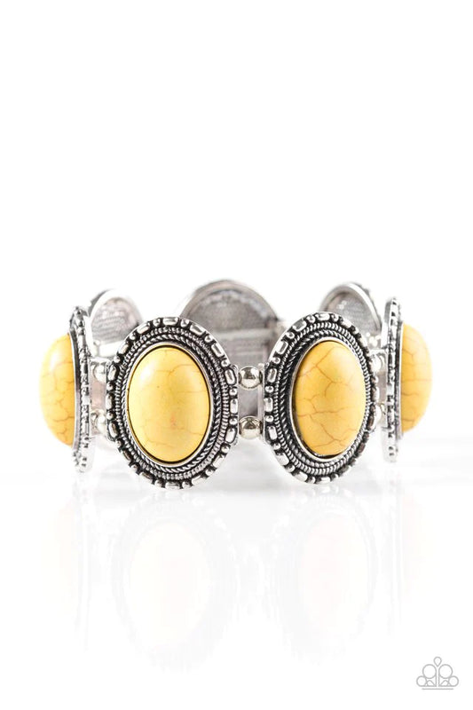 Pulsera Paparazzi ~ RANCH Out - Amarillo