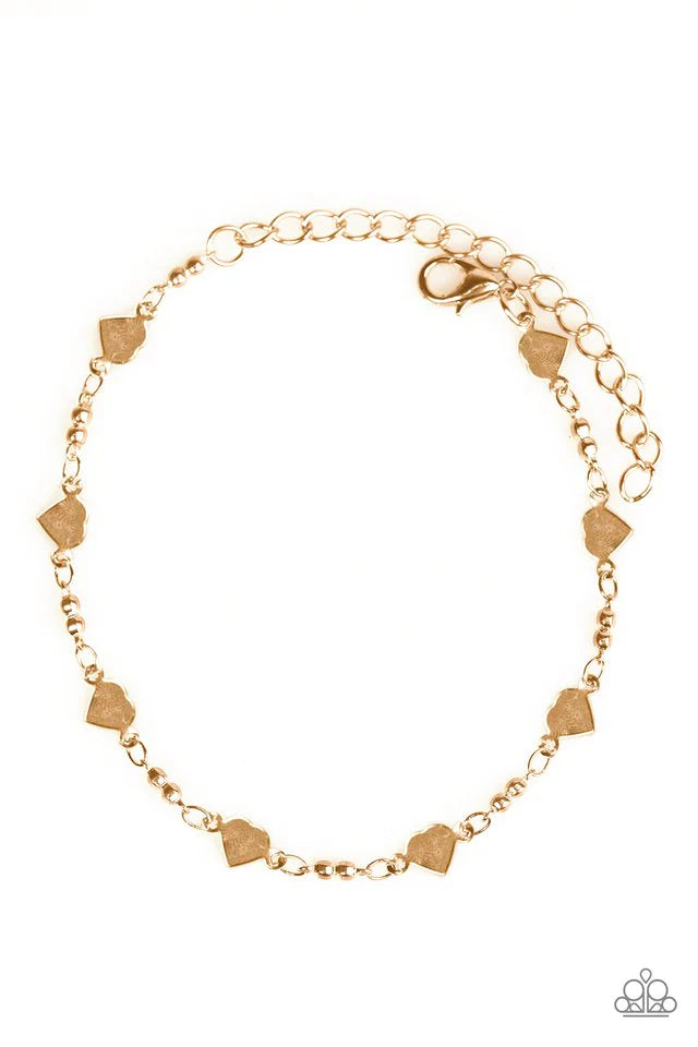 Paparazzi Bracelet ~ The Way To My Heart - Gold