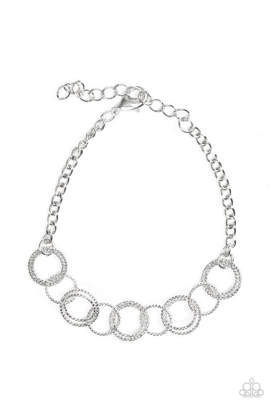 Pulsera Paparazzi ~ Equipo RINGLEADER - Plata