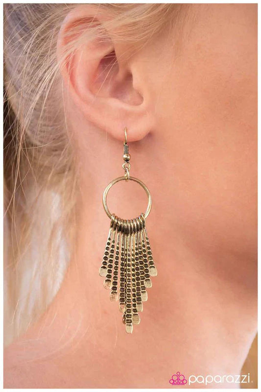 Paparazzi Earring ~ Ray Of Sunshine - Brass