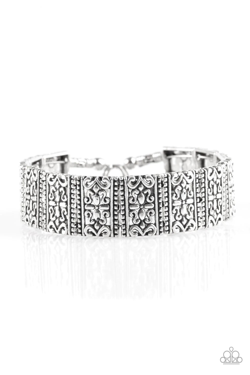 Pulsera Paparazzi ~ Regal Reverie - Plata