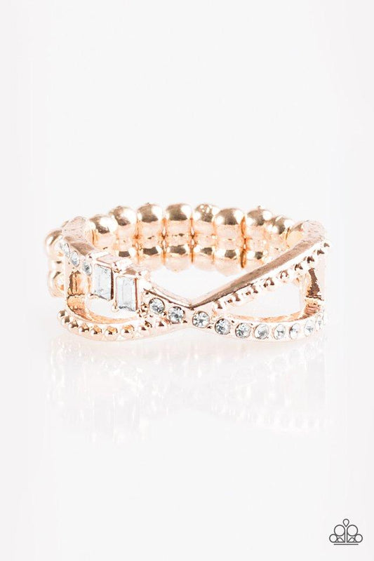 Paparazzi Ring ~ In The Glitter Zone - Rose Gold