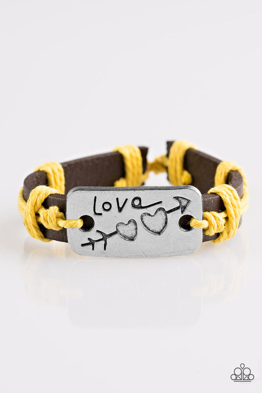 Pulsera Paparazzi ~ Amor imprudente - Amarillo