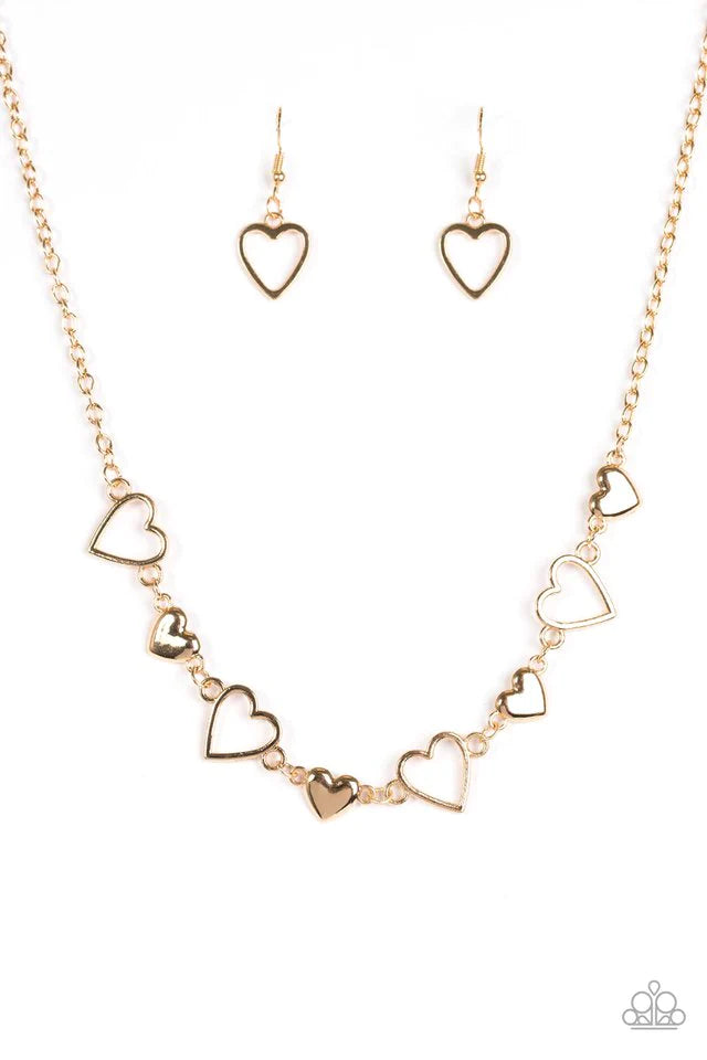 Paparazzi Necklace ~ Hustle and Heart - Gold