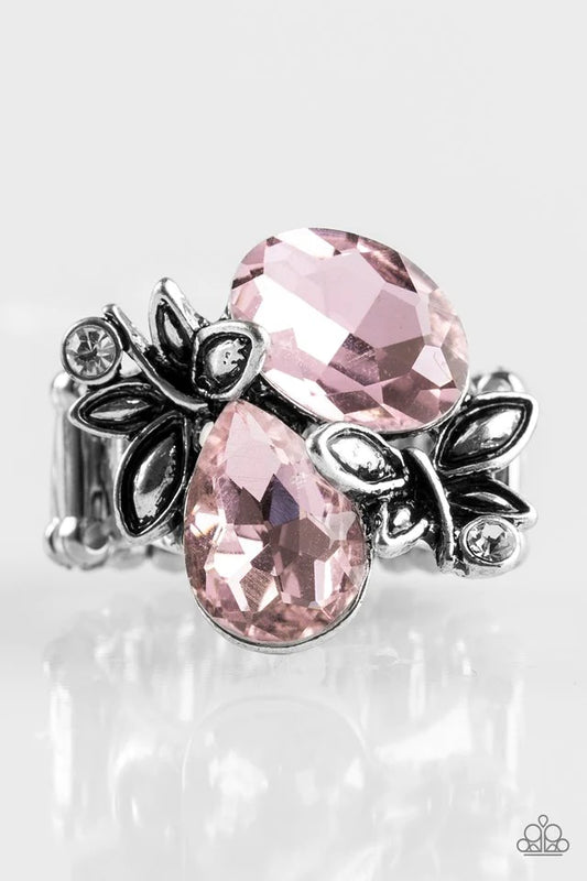 Paparazzi Ring ~ Butterfly Buoyancy - Pink