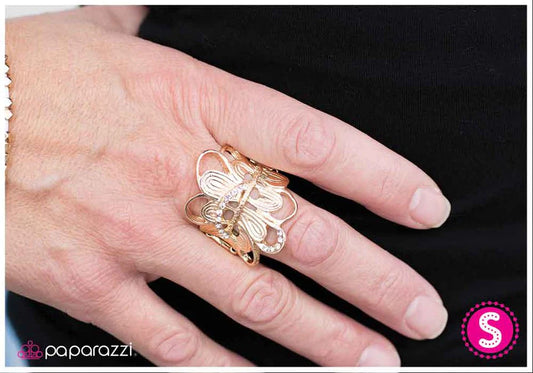 Anillo de los paparazzi: cómo esquivar el problema - Oro