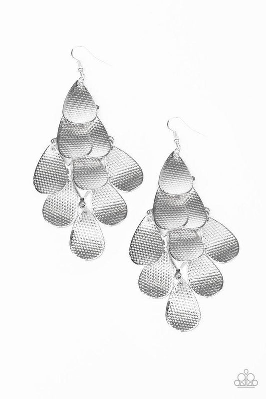 Paparazzi Earring ~ Iconic Illumination - Silver