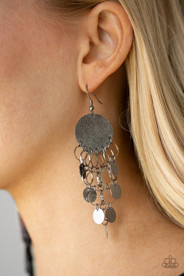 Paparazzi Earring ~ Turn On The BRIGHTS - Black