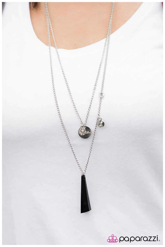 Paparazzi Necklace ~ Love at First Sight - Black