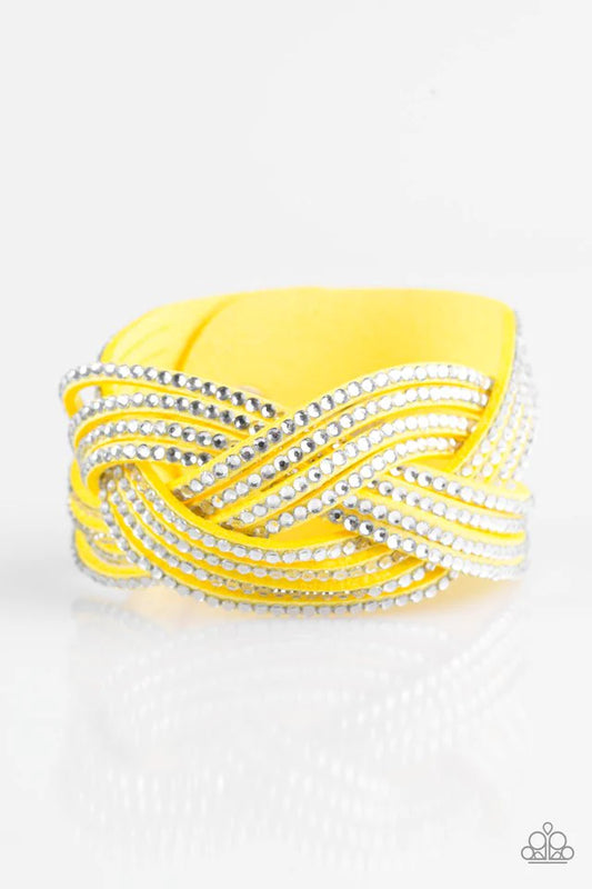 Pulsera Paparazzi ~ Big City Shimmer - Amarillo