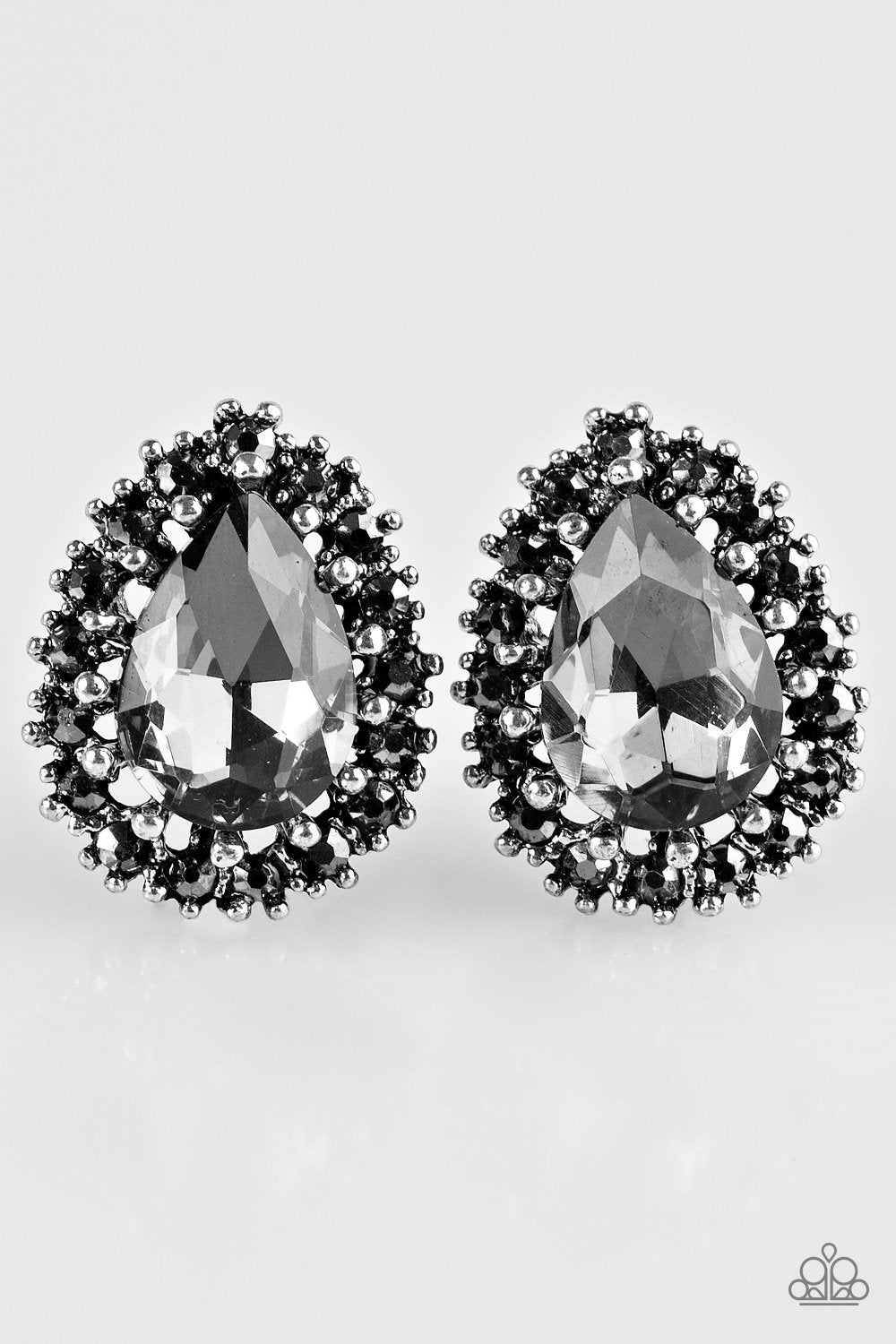 Paparazzi Earring ~ Quintessentially Queen - Silver Post