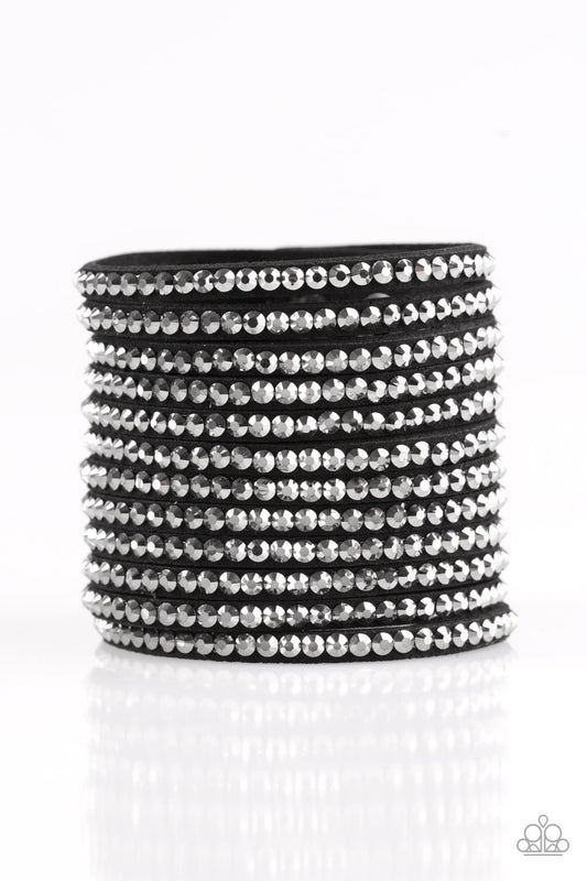 Paparazzi Bracelet ~ The Boss Is Back - Black