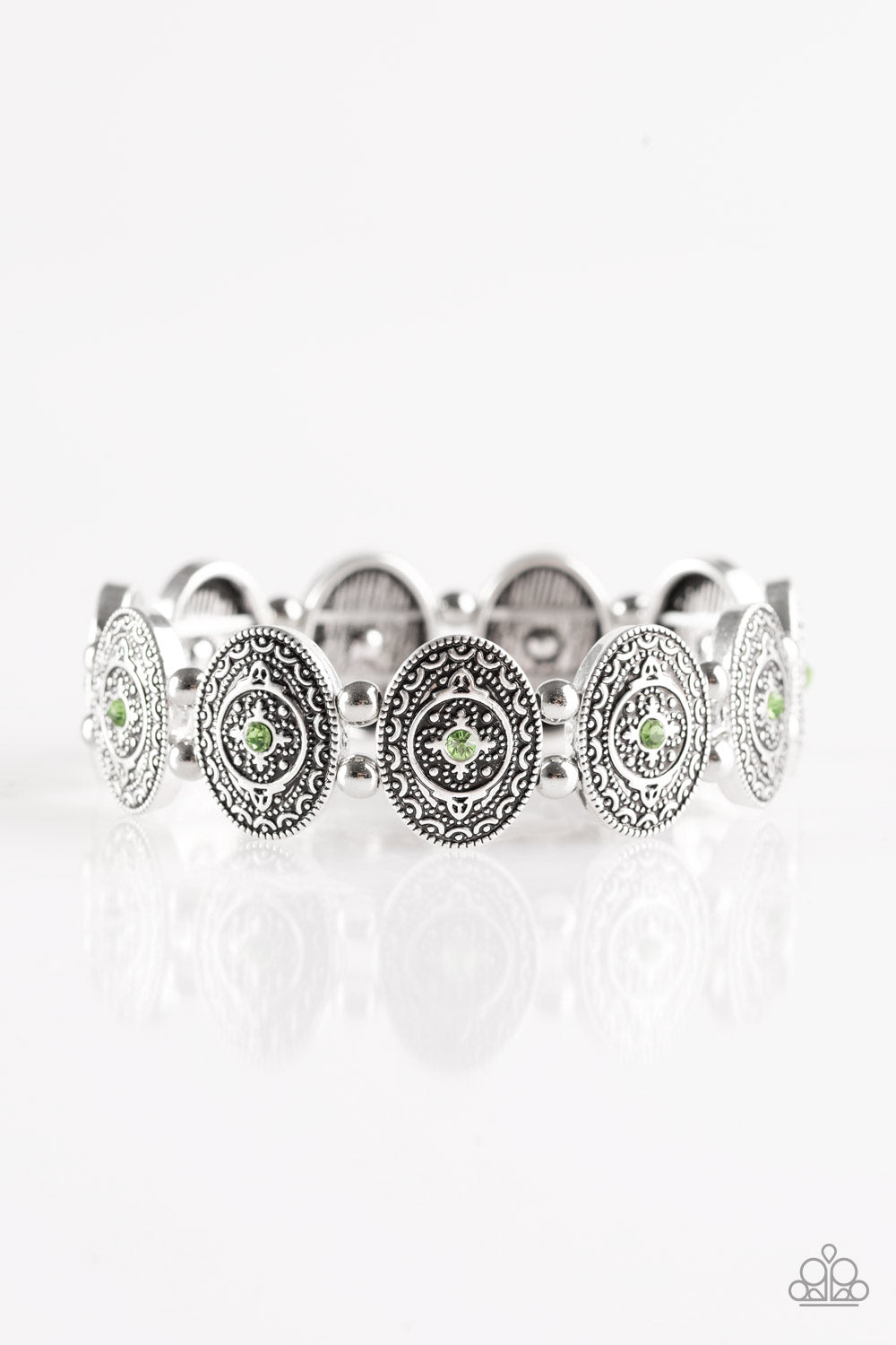 Pulsera Paparazzi ~ Girl Grandeur - Verde