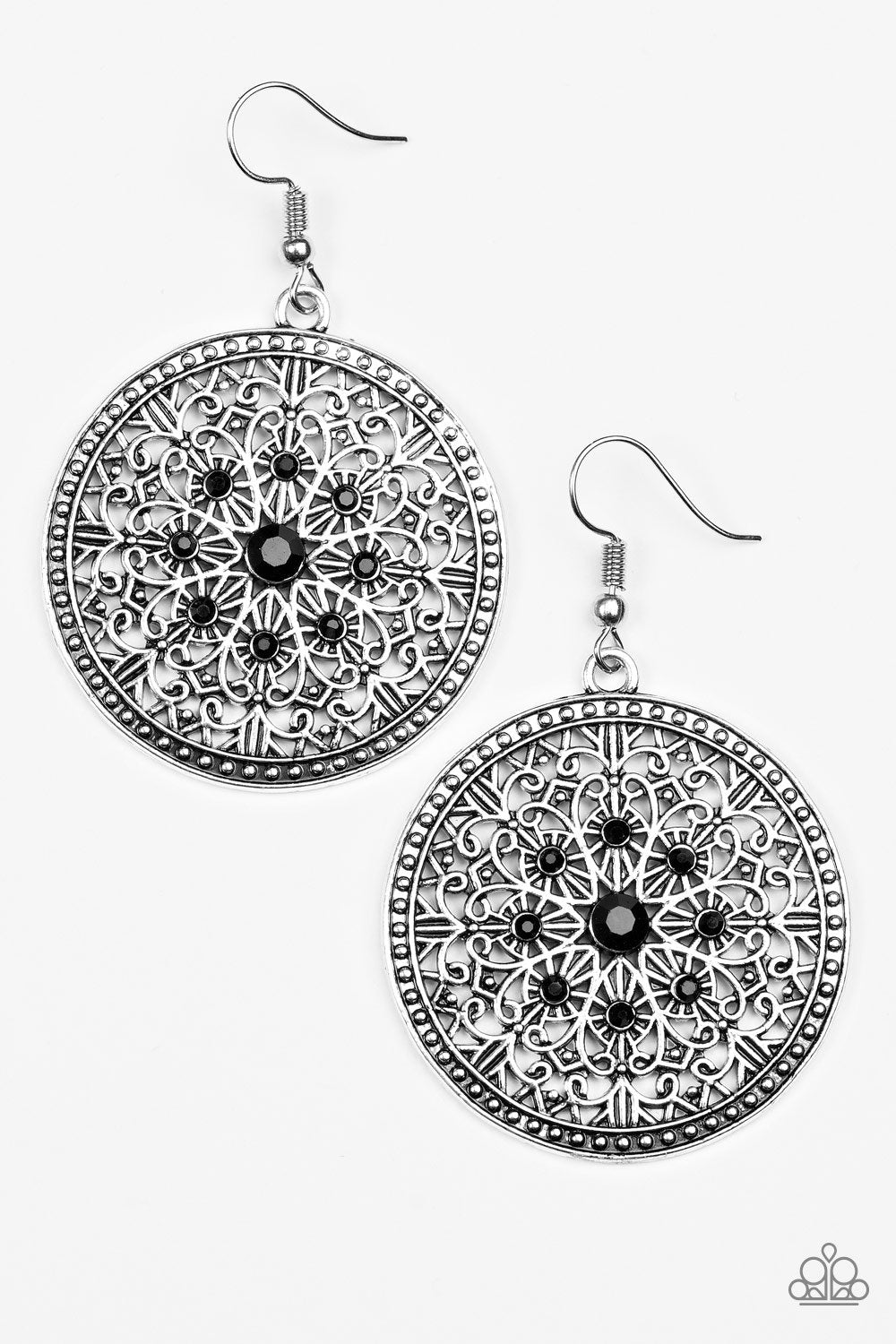 Paparazzi Earring ~ Catch A Chill - Black