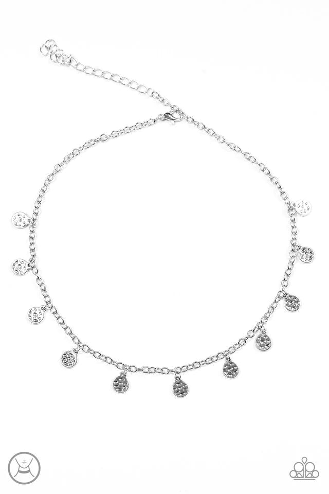 Collar Paparazzi ~ The FRINGE Zone - Plata