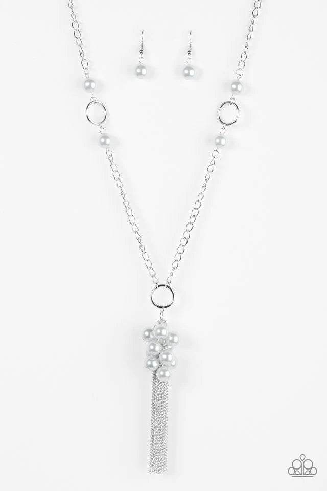 Paparazzi Necklace ~ Hit The Runway - Silver