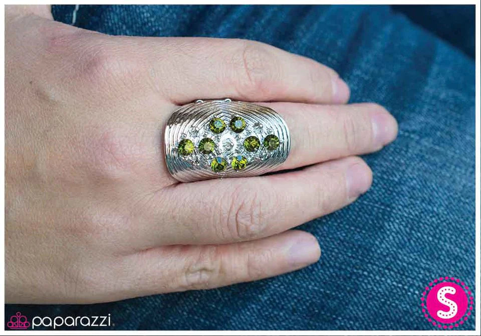 Paparazzi Ring ~ Think Twice - Green