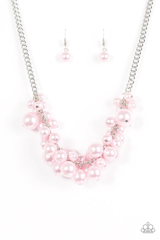 Collar Paparazzi ~ Reina del glamour - Rosa