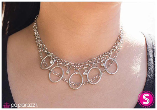 Paparazzi Necklace ~ Making A Statement - Silver