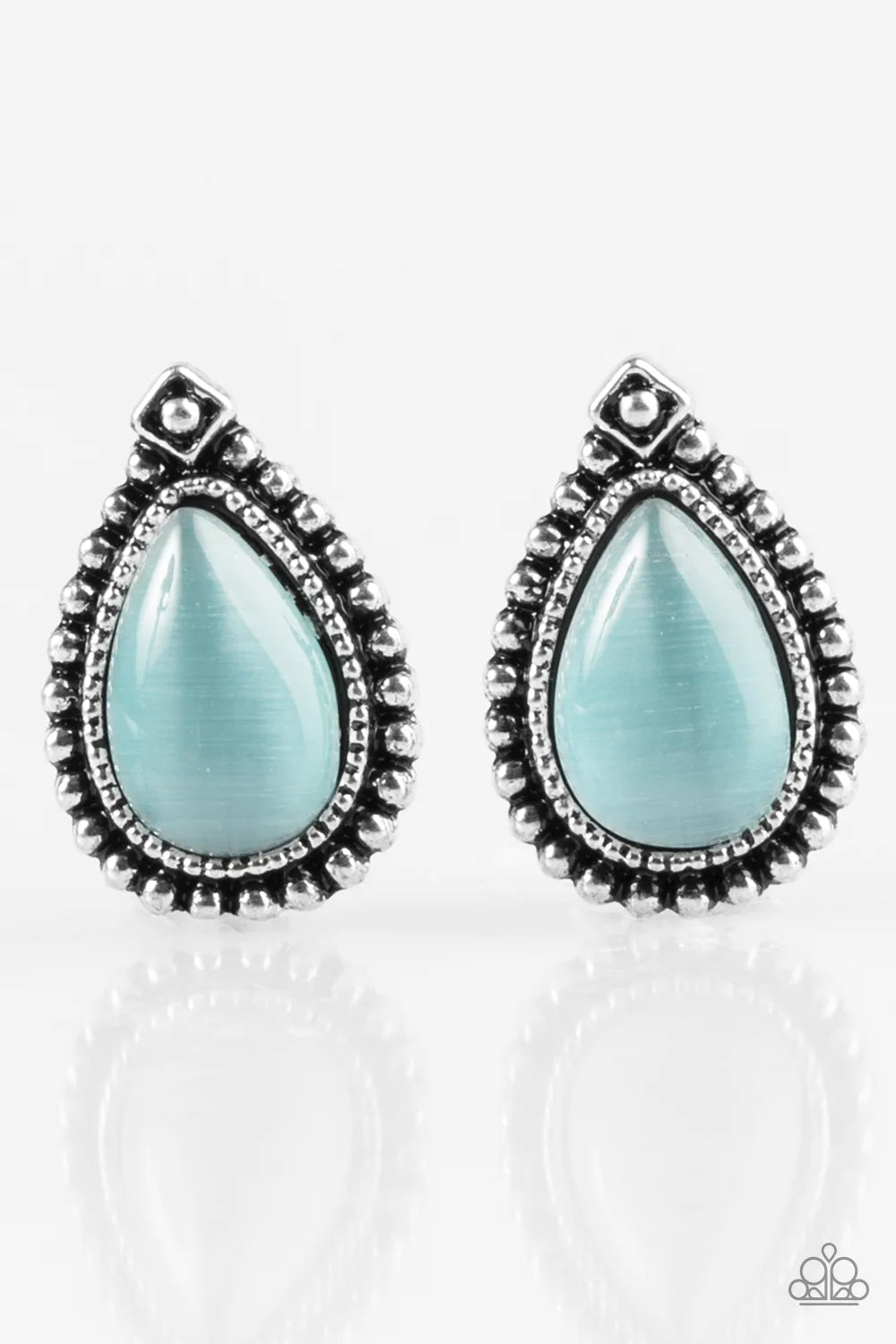 Paparazzi Earring ~ Wouldnt GLEAM Of It - Blue