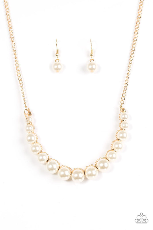 Paparazzi Necklace ~ The FASHION Show Must Go On! - Gold