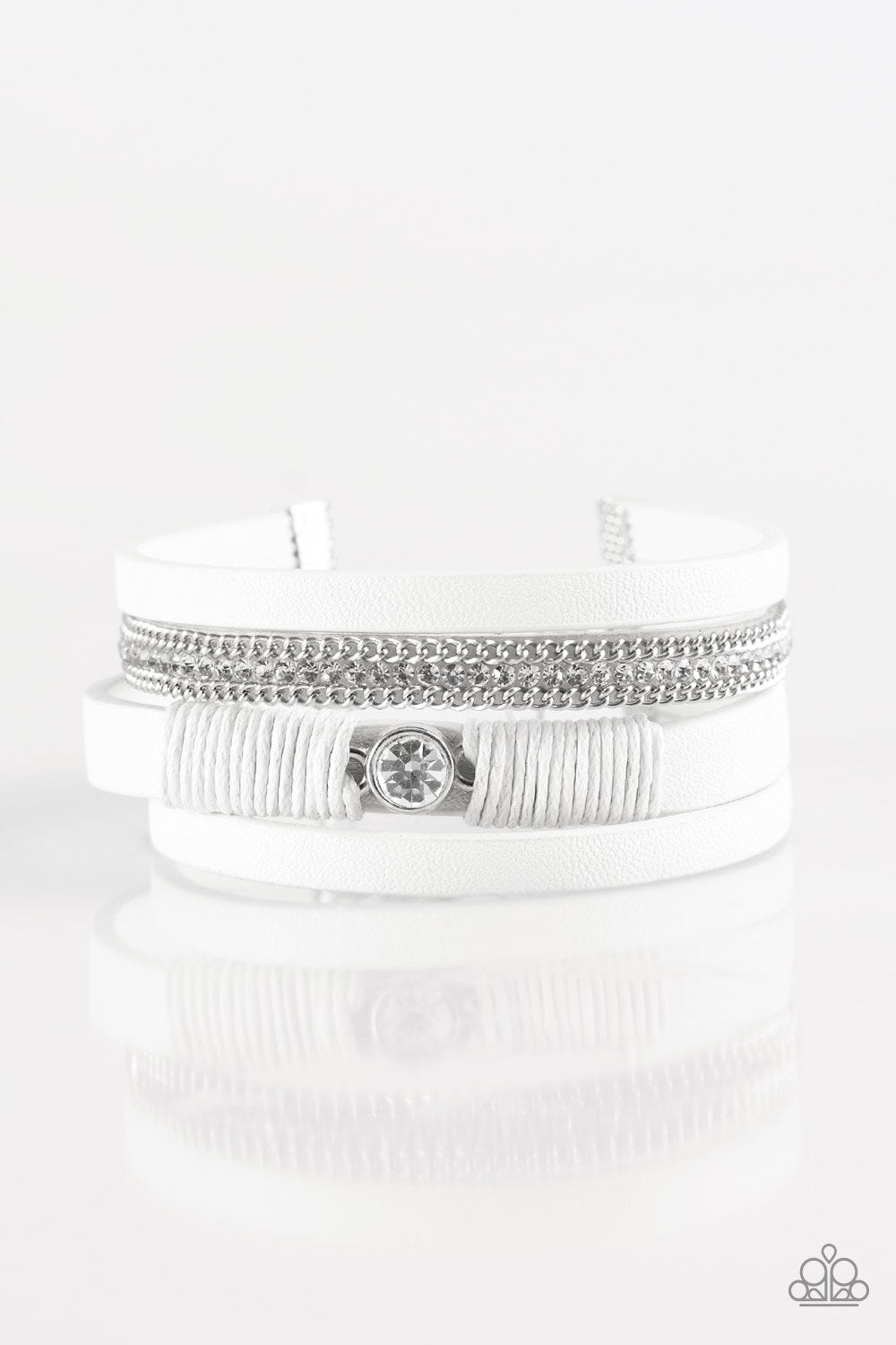 Paparazzi Bracelet ~ Catwalk Craze - White