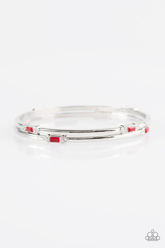 Pulsera Paparazzi ~ BRILLANTE aquí, BRILLANTE ahora - Rojo