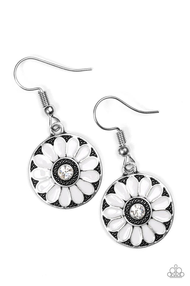 Paparazzi Earring ~ Lily Luau - Silver