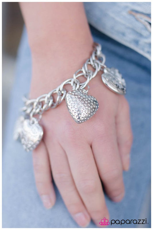 Paparazzi Bracelet ~ Mi Amour - Silver