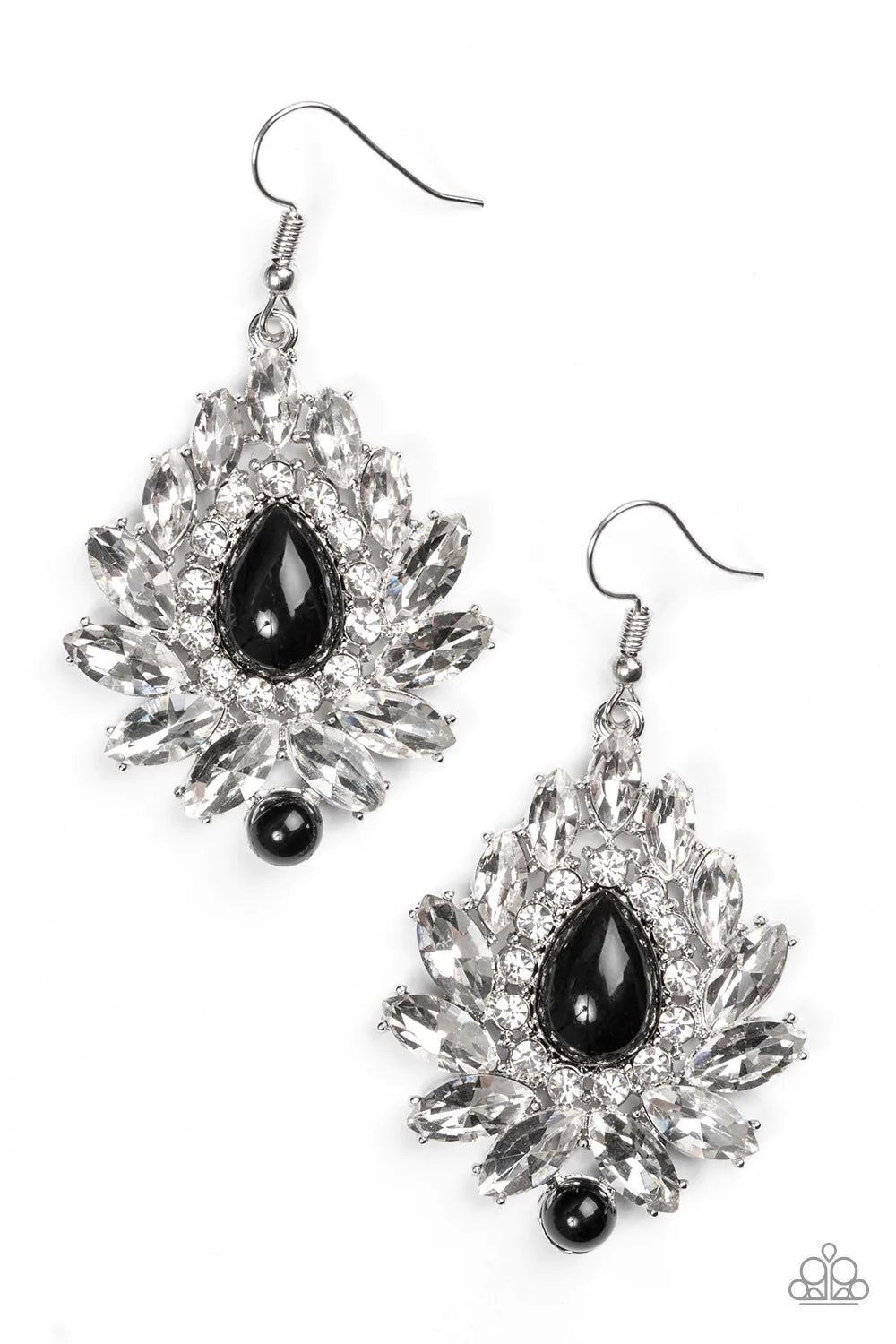 Paparazzi Earring ~ Trophy Trove - Black