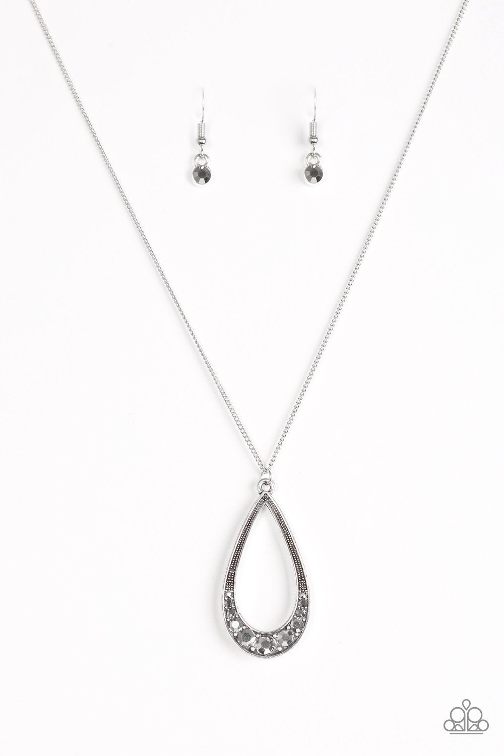 Collar Paparazzi ~ Teardrop Tease - Plata